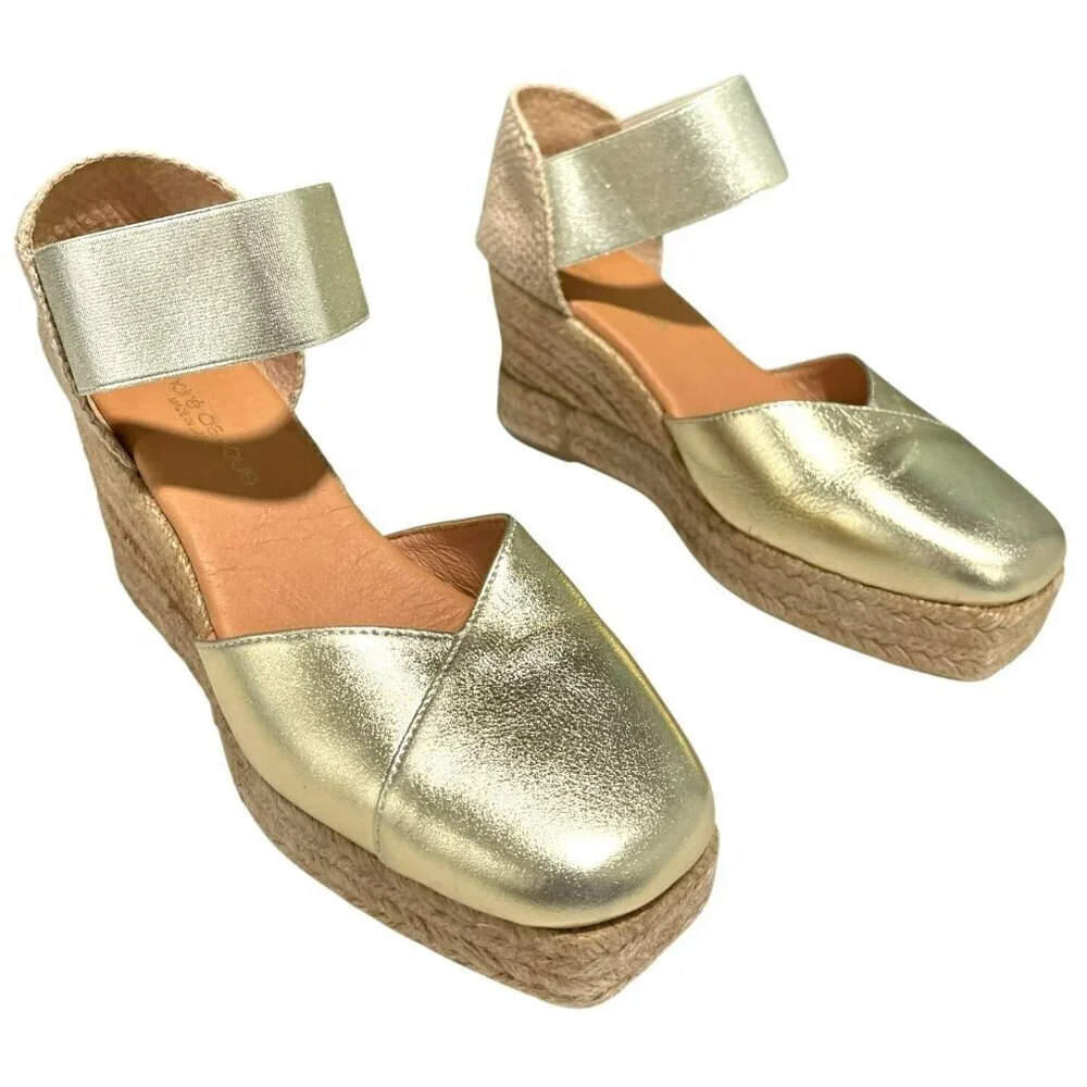 Andre Assous Pedra Gold Espadrille Wedge Size 9 NEW